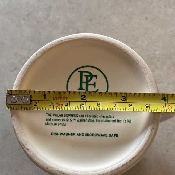 Polar Express Mugs 14 Oz Exc Shape DW & MW Safe Unused - Picture 12 of 13